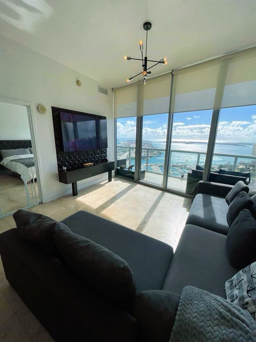 featured image for story, FOR RENT: Marina Blue 4902 - Stunning Condo in Downtown Miami with Panoramic
Views
