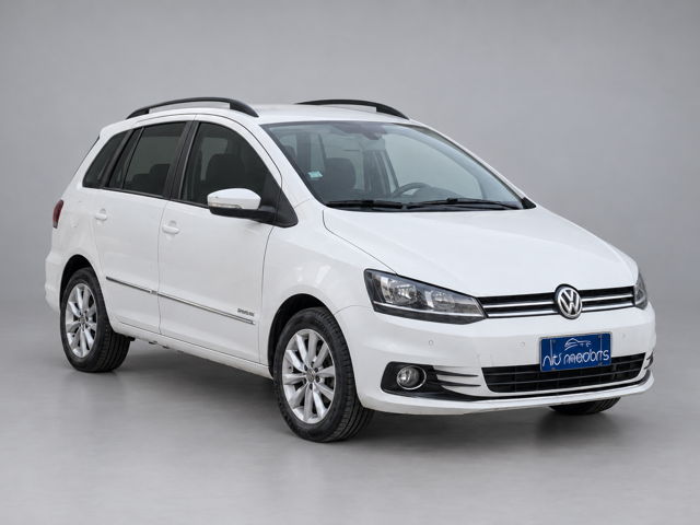 Volkswagen Suran Highline 2016