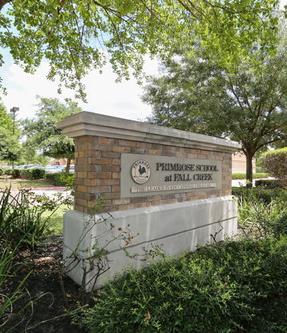 primrose front entrance sign
