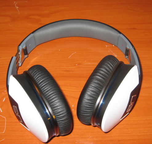 Ultimate Ears UE6000 Headphones.