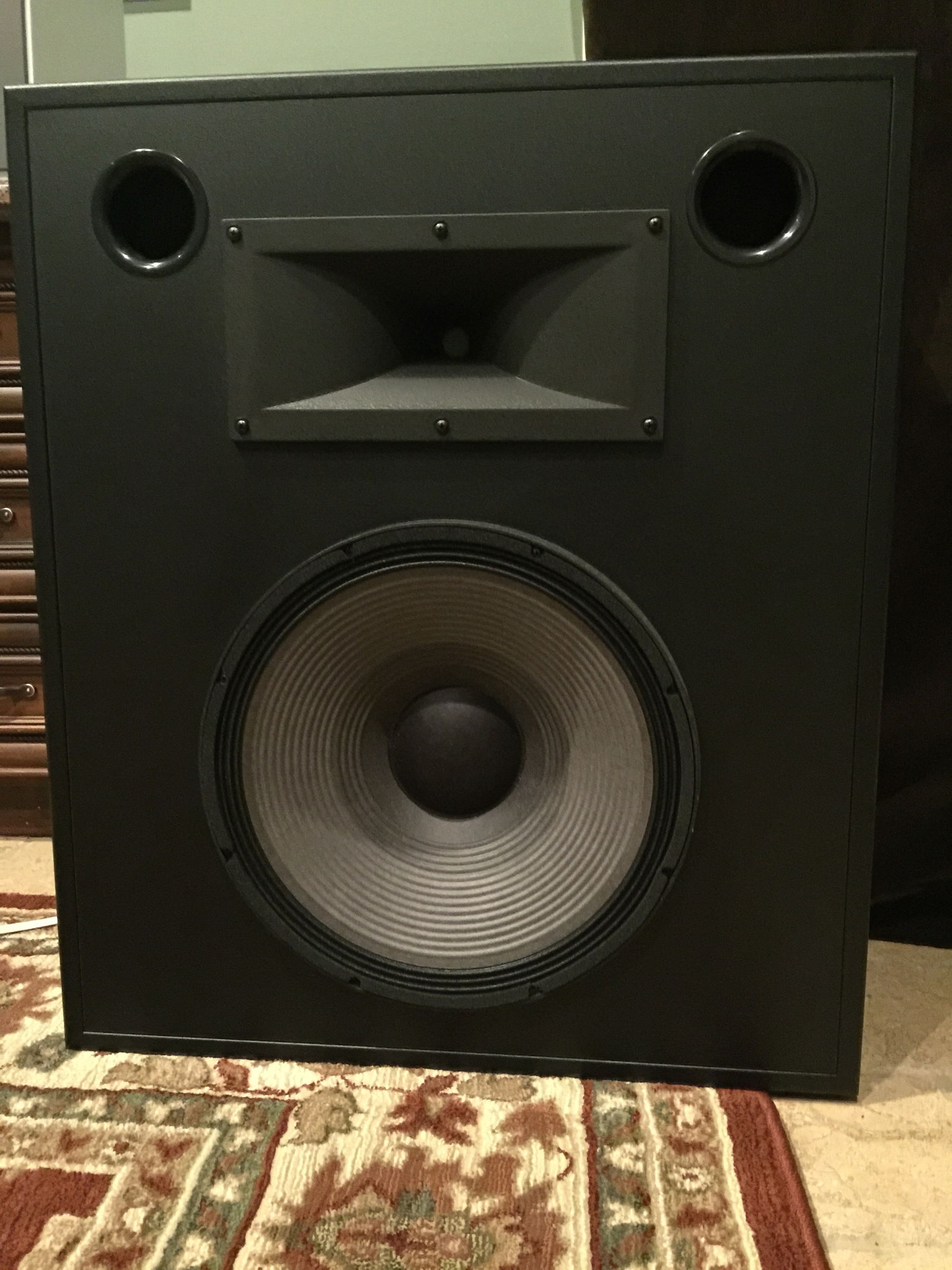 Jbl 3677 for store sale