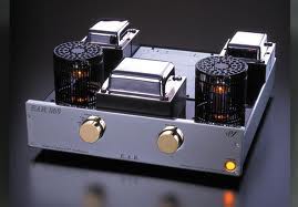 EAR 869  SET Integrated amp