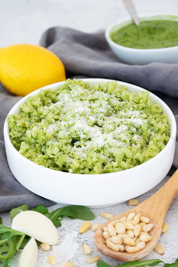 pesto cauliflower rice