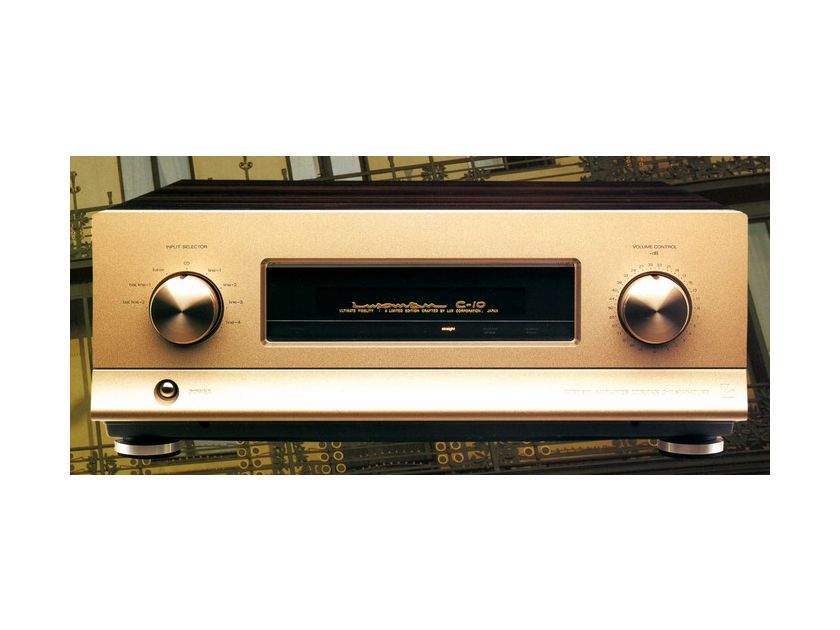 Luxman C10/M10 Ultimate in listening to Music Luxman C10 Pre Amp &  M10 Amp