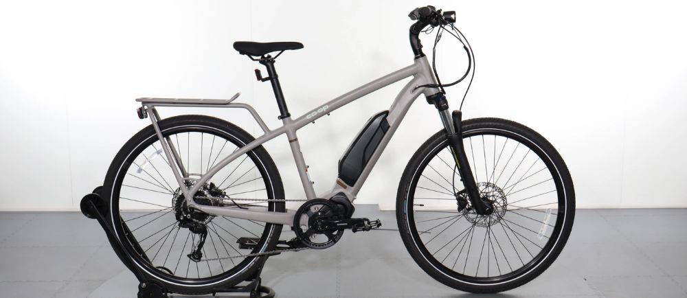 Co-op Cycles CTY e2.1 on a stand