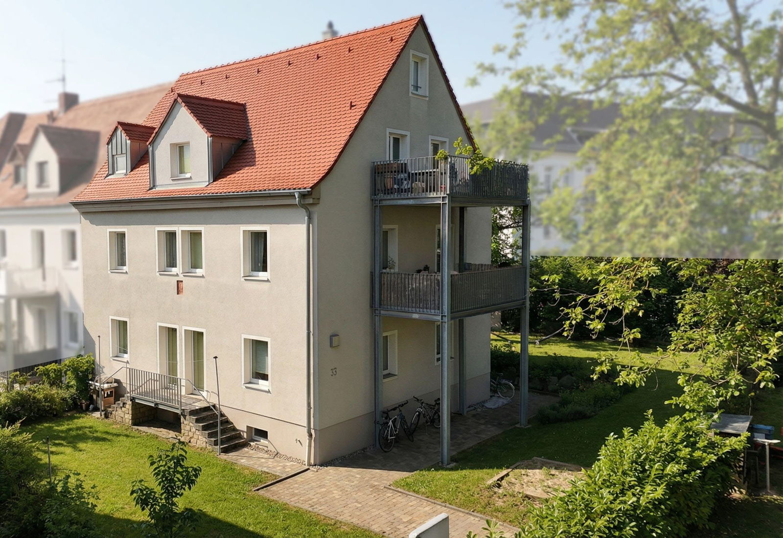 Kernsaniertes Mehrfamilienhaus in Premiumlage Würzburg – flexibel nutzbar