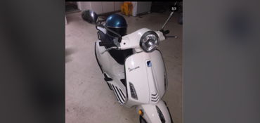 2015 VESPA PRIMAVERA 150 I.E. motorcycle for rent near San Diego, CA