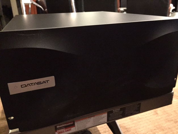 DataSat RA7300 7-channel power amplifier For Sale | Audiogon