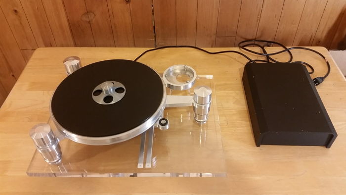 Turntable and power supply