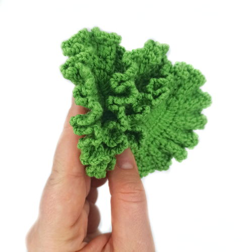 Crochet VEGETABLES PDF patterns - kohlrabi cabbage, tomato, peas in a pod, corn on the cob, lettuce. Food crochet pattern. Play food pattern