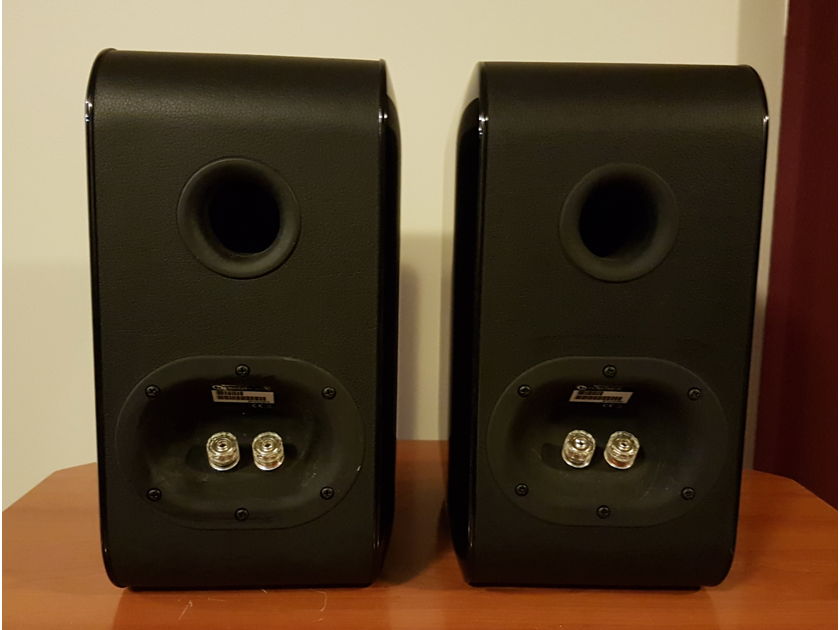 Boston Acoustics M25 Speakers. Reduced.
