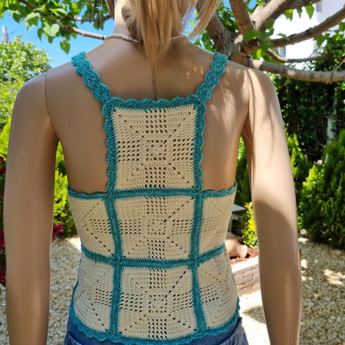 Crochet top for summer