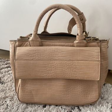 Handtasche