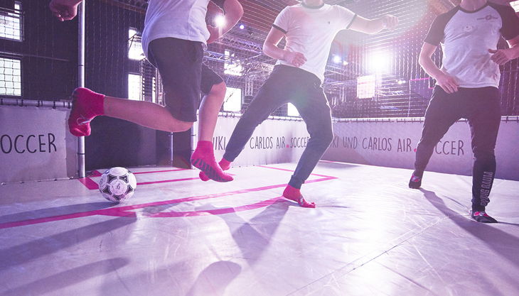 Kindergeburtstag Im Trampolinpark Sprung Raum Hamburg