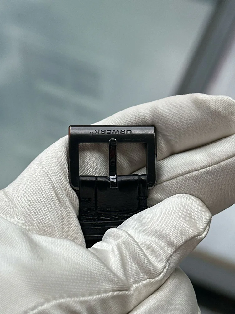 UR-103.09 White Gold Box and papers