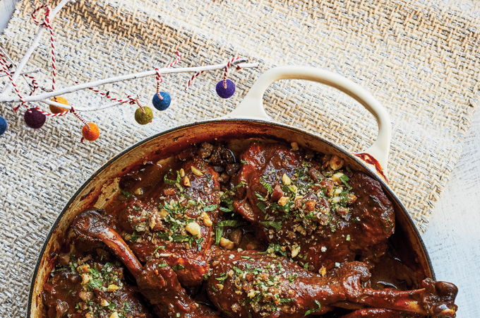 Dindon en sauce, garniture de châtaignes