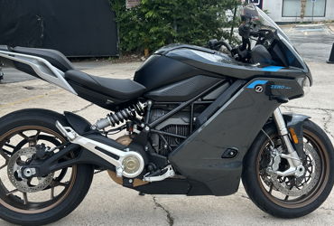 2023 ZERO SR/S ZF 17.3 motorcycle for rent near AUSTIN, TX