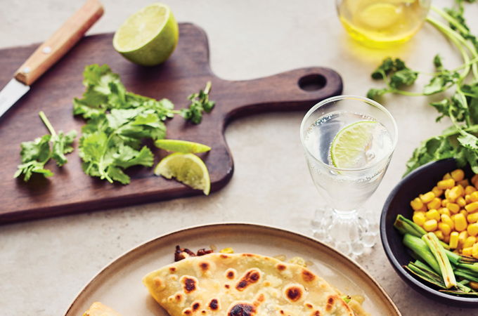 Quesadillas au porc braisé et au maïs