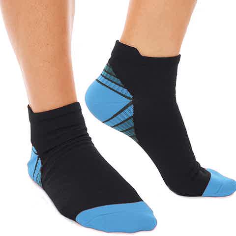 Men's and Women's Graduated Compression Socks – Joocla