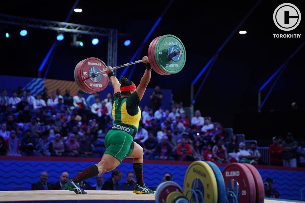 flat-powerlifting-shoes Winners of Women 45 Weight Division at Worlds 2024