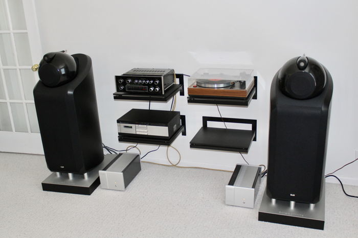 B&W (Bowers & Wilkins) 800D loudspeaker pair STUNNING C...