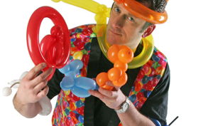 comedy walkact luftballonmodellage