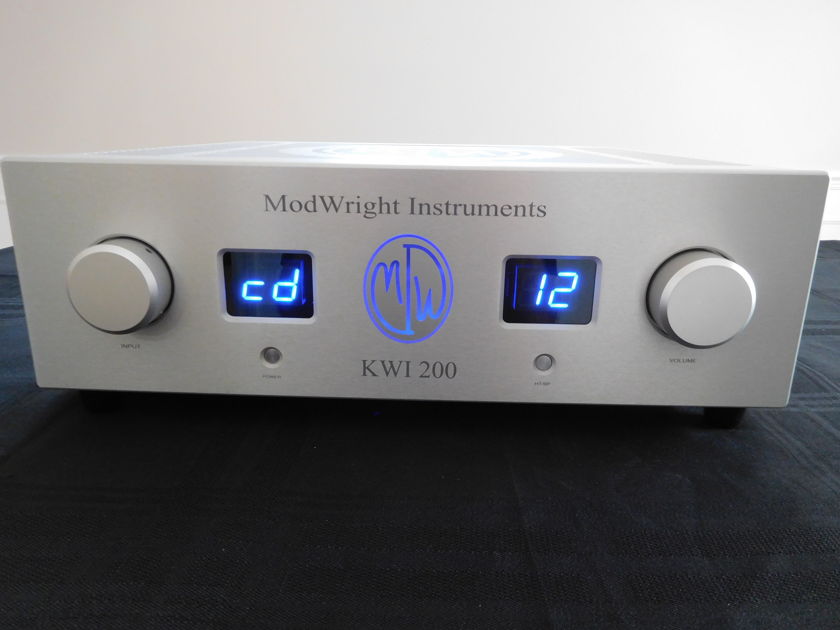 ModWright KWI 200 Special Edition with Phono Option