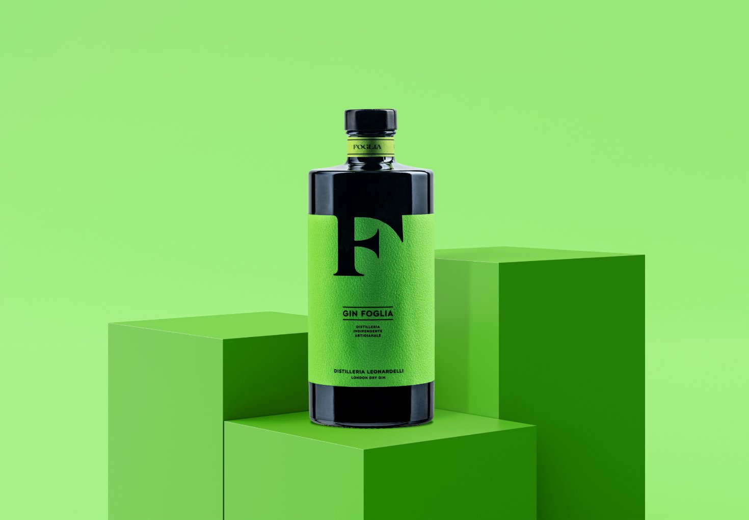 This Zippy Gin Design Perfectly Splits the Difference Between Maximal and Minimal