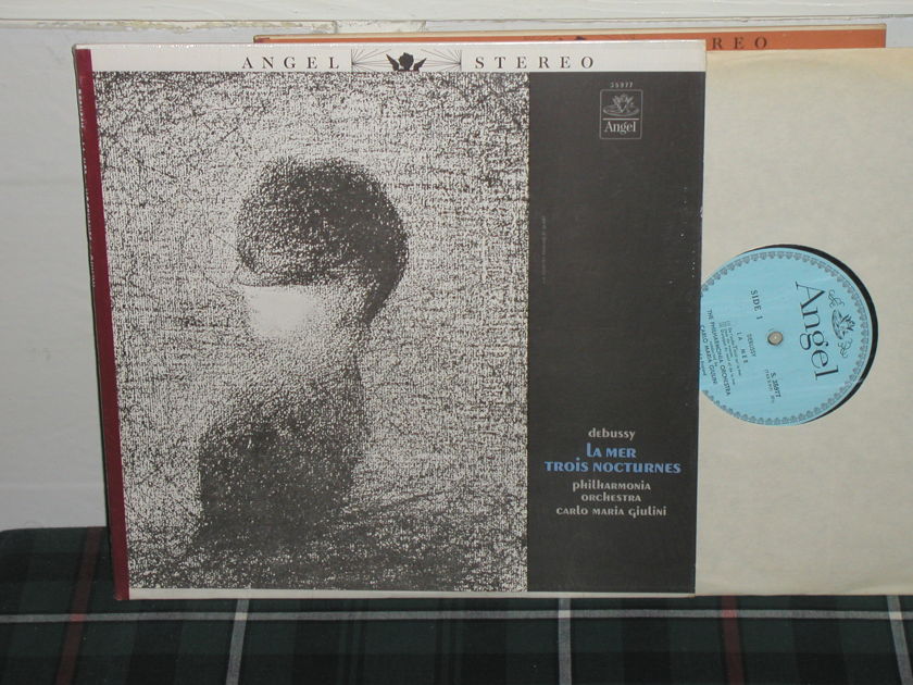 Carlo Maria Giulini/PO - Debussy: La Mer / Trios Nocturnes Blue/Silver Angel LP from 60's.