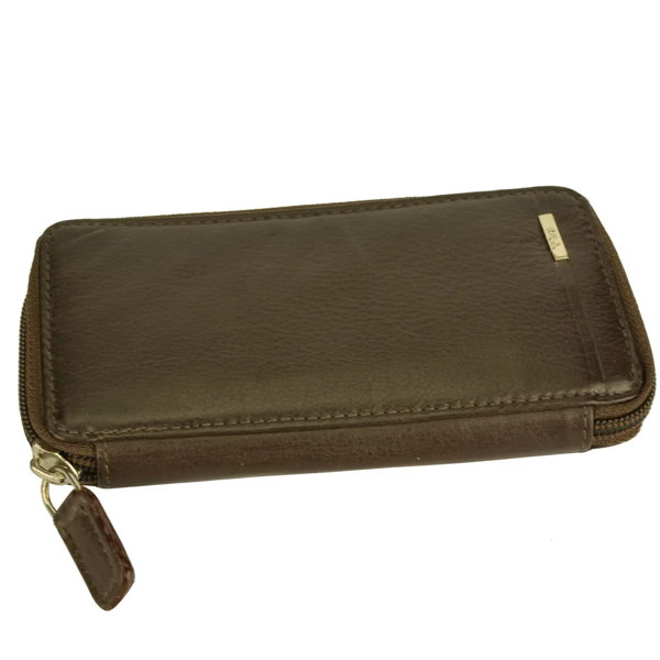 Quality Full Grain Cow Hide Leather Key case. Style: 11050 Hide & Chic - Image 2