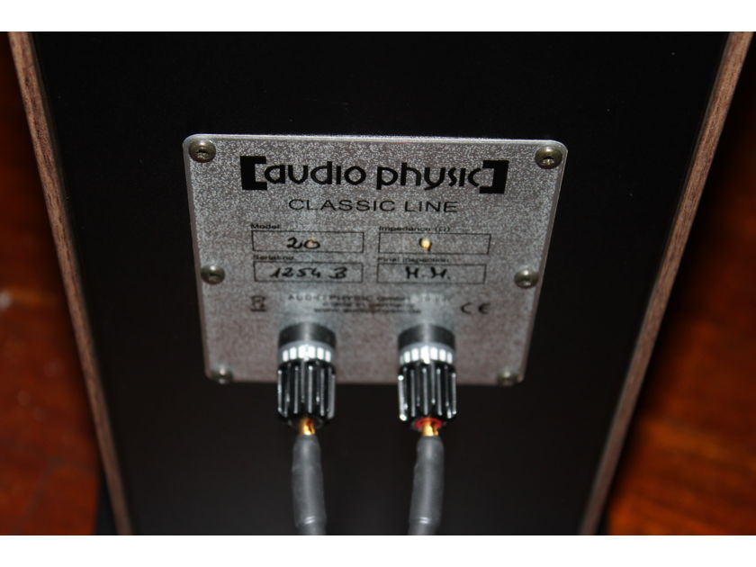Audio Physic Classic 20  3-Way Speaker (3 Months Old)