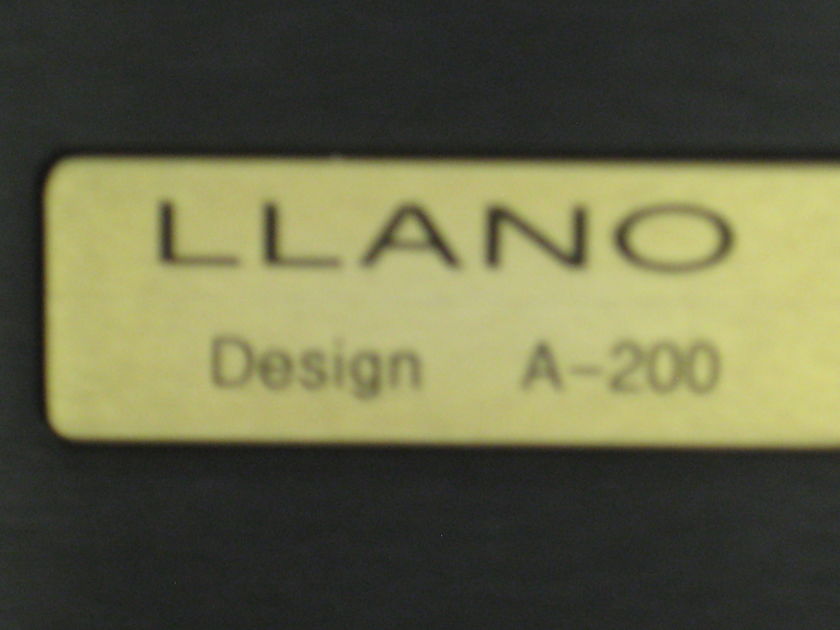 LLano Design A-200