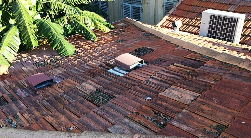 Rénovation d’une toiture en tuiles métalliques à Menton — photo 18 sur 27 — CEG TOITURE