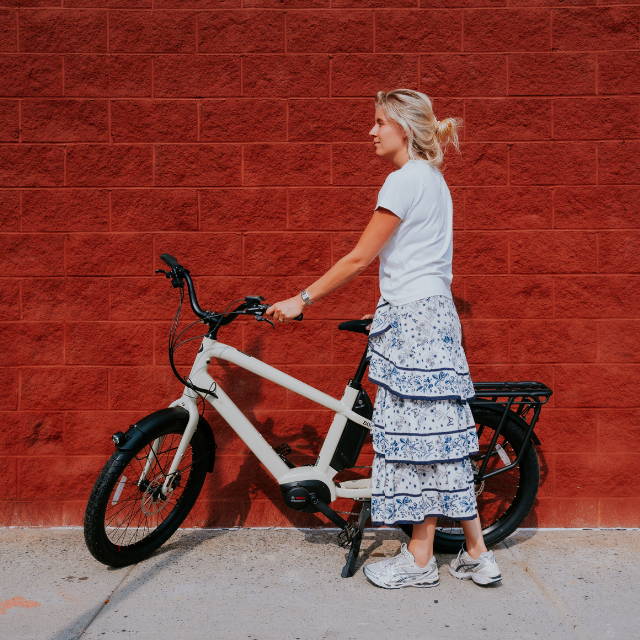 Woman with Benno Boost electric bike