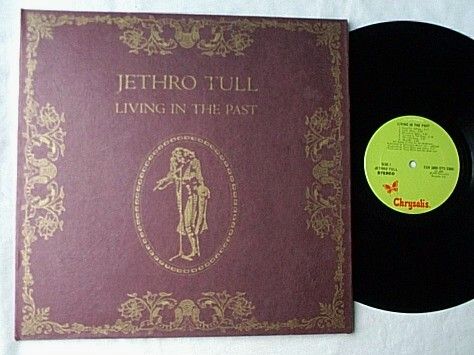 JETHRO TULL 2 LP set--LIVING IN THE PAST- - rare orig 1...