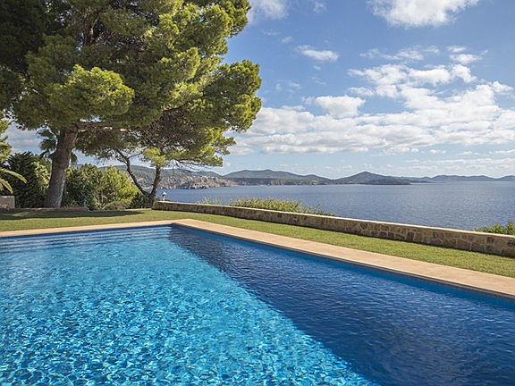  Ibiza
- First class villa for luxury retreats in Es Cubells in Ibiza with pool