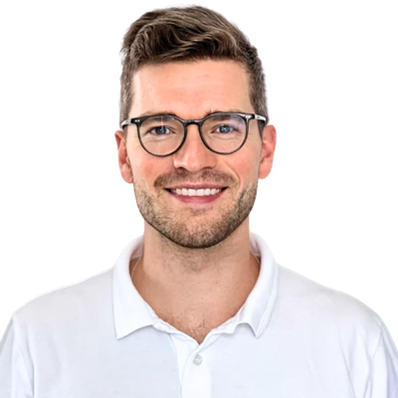 Dr. Lukas Lumer