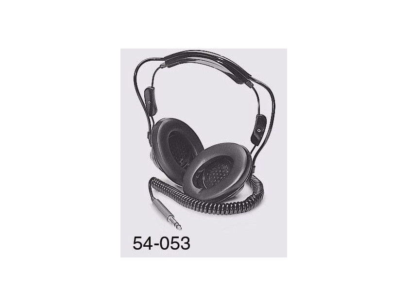 Wanted: Coles BBC Stereo headphones CE127 CE231