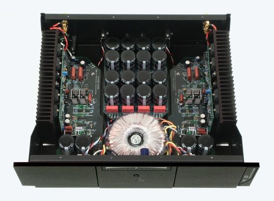 Balanced Audio Power Amplifier  VK-220 In mint conditio...
