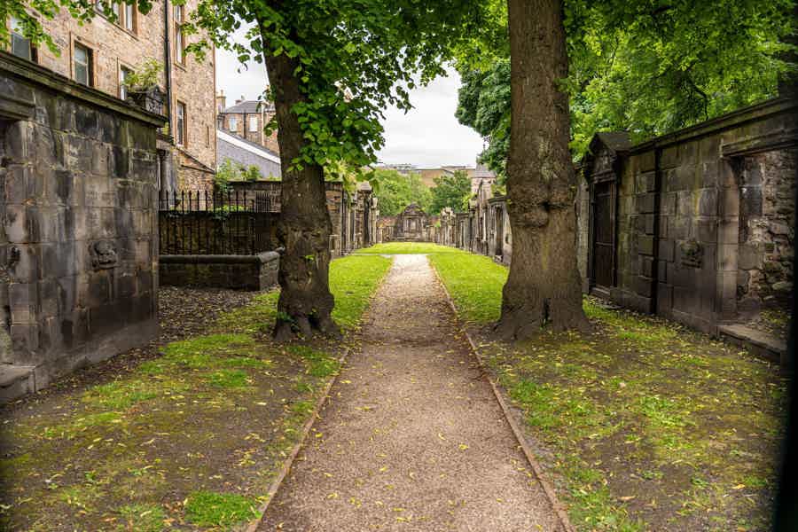Harry Potter Tour & Edinburgh Castle Visit - photo 5