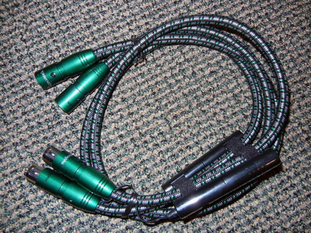 AudioQuest Columbia Pair 48V DBS XLR 1 Meter Interconnect