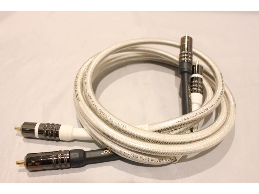 Analysis Plus Inc. Silver Oval-In RCA interconnect pair