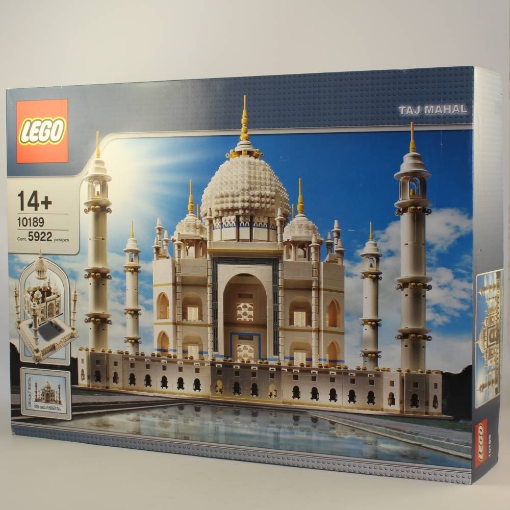 LEGO First Edition Taj Mahal 