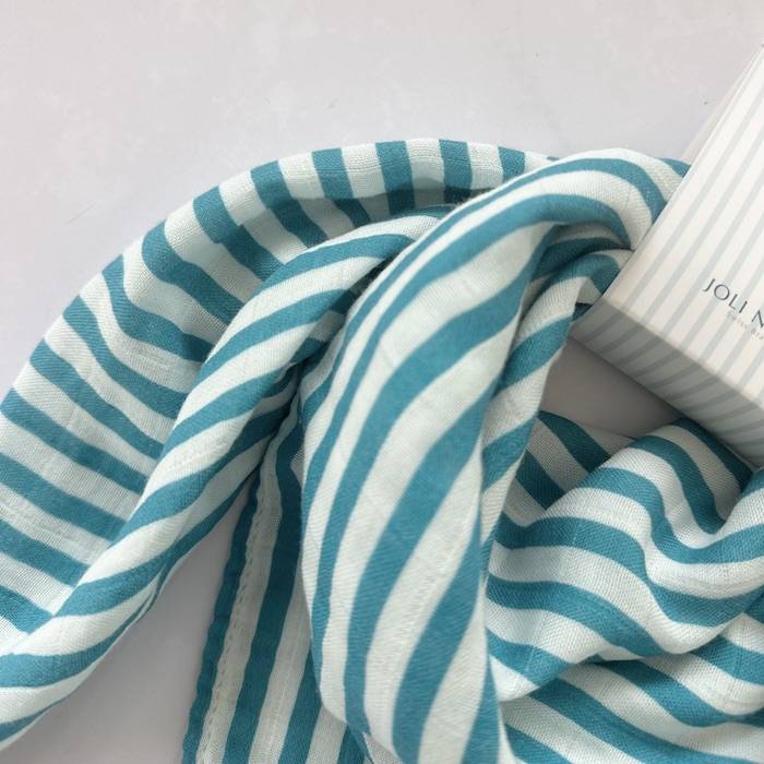 Foulard joli nous bleu blanc élégant chic pour bébé ou enfant, bambou OEKO-TEX et coton GOTS doux pratique polyvalent élégant chic haut de gamme