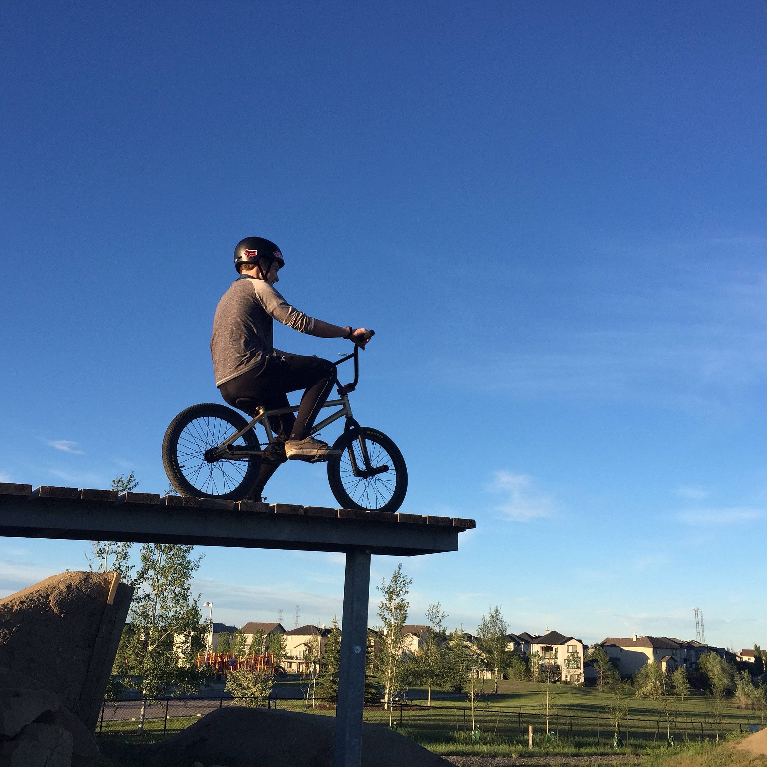 What Is Easier To Learn Manual Or Wheelie Manual Mountain