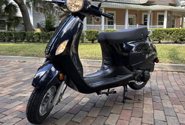 2022 WOLF LUCKY 2 motorcycle for rent near Kissimmee, FL