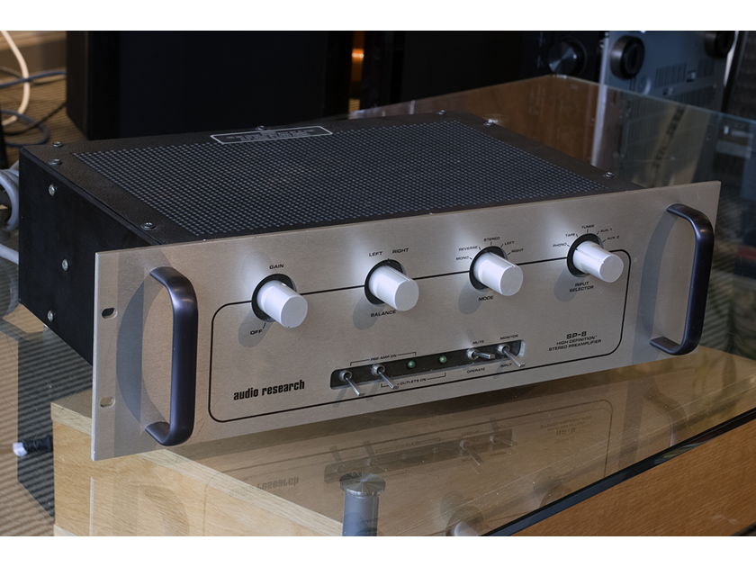 Audio Research SP-8 Tube Preamplifier With MM Phonostage