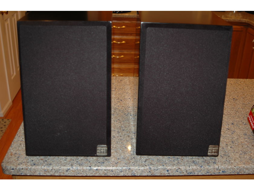 Reference 3A Serie Master II Wonderful Sounding Speakers...like DeCapo