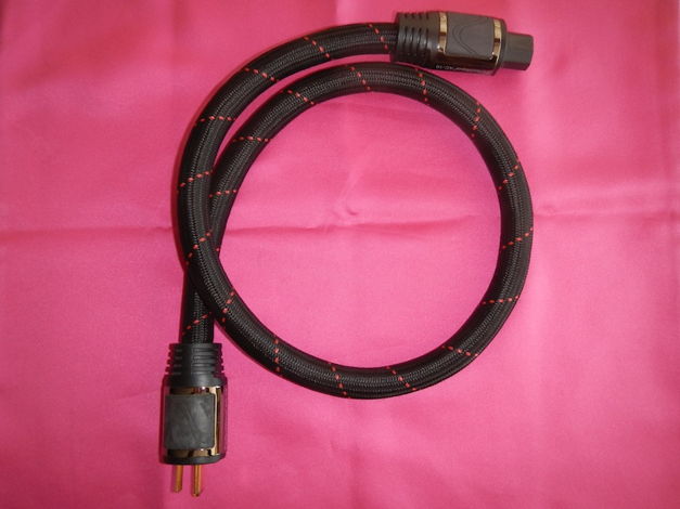 PS Audio  PerfectWave AC10 Cable