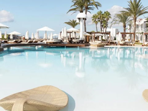Destino Ibiza Pool area